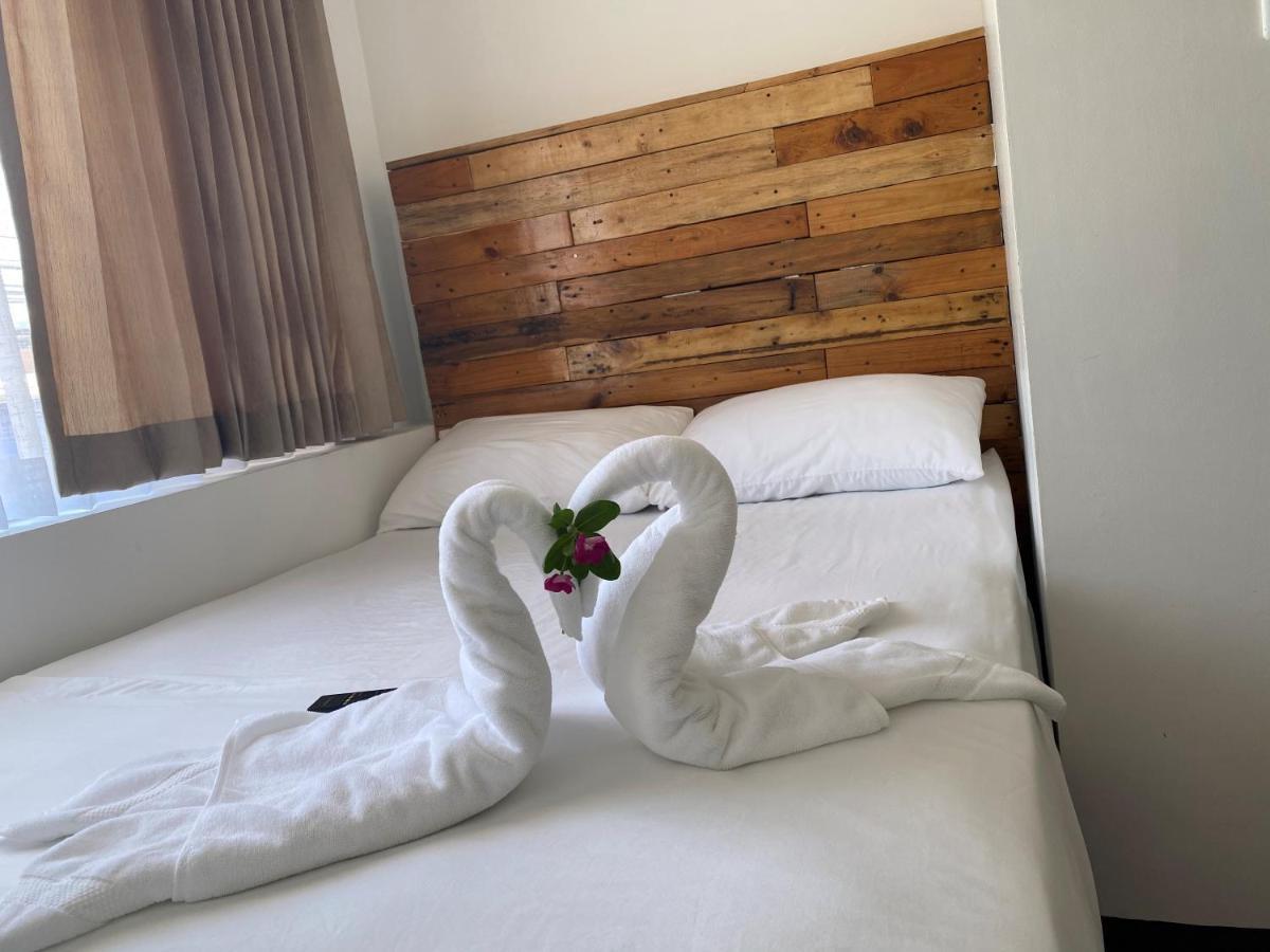יקו La Hacienda Rooms & Food מראה חיצוני תמונה