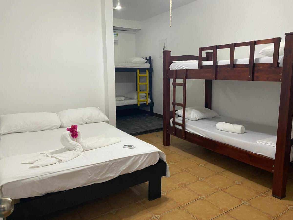 יקו La Hacienda Rooms & Food מראה חיצוני תמונה