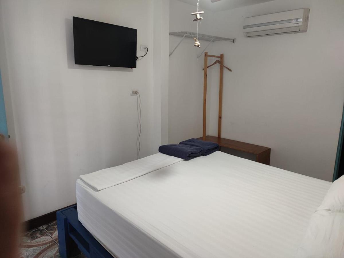 יקו La Hacienda Rooms & Food מראה חיצוני תמונה